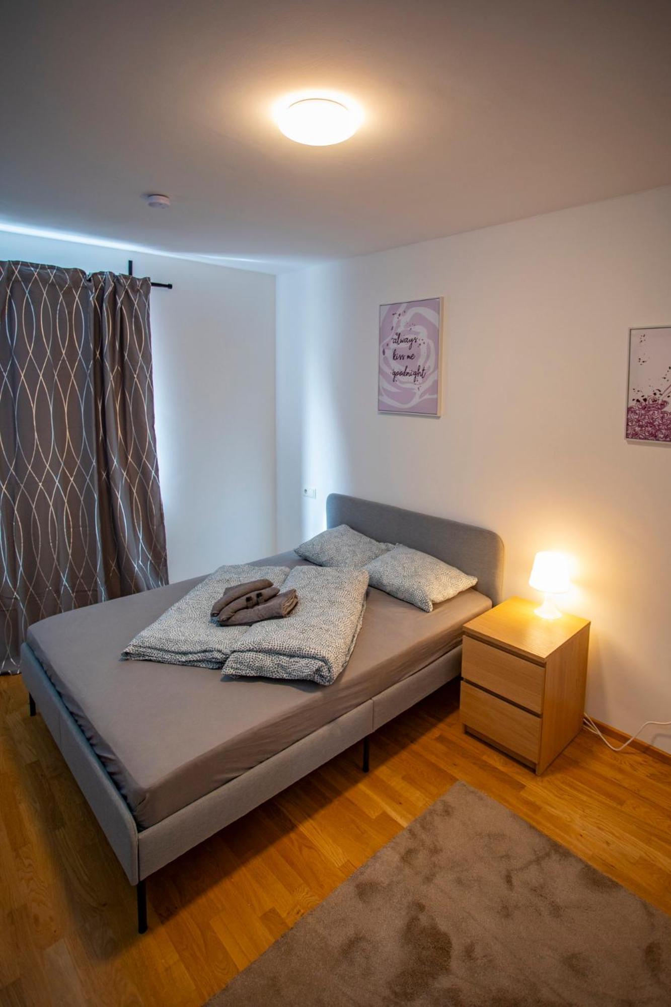 Innsbruck East Side Apartment I Free Street Parking Buitenkant foto